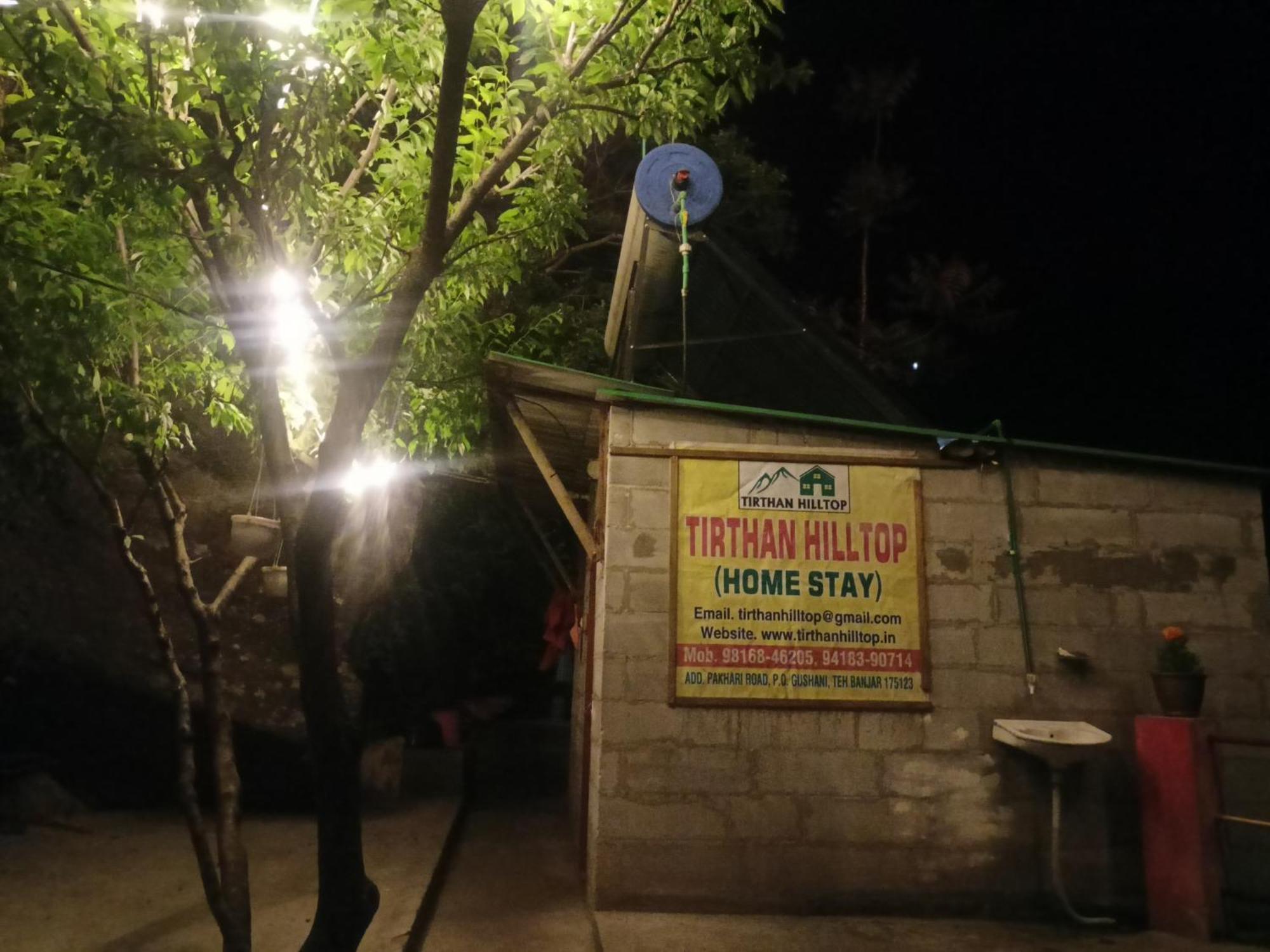 Tirthan Hilltop Home Stay Banjar ภายนอก รูปภาพ